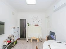 推窗见景,电梯房(五W一)业主打新,诚心卖房,看中都可以谈。