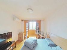 必看!(送一个固定车位)精装大两房,近地铁!动迁房满五!