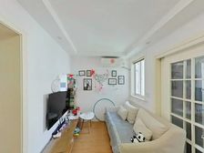 云山站地铁旁,南北通全明两房,房东定好看中可谈,满五一住房