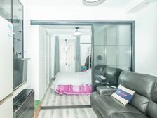 内环边+精装30万+二楼+采光刺眼+花园位置+三轨交通