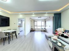 那尔水晶城2室1厅南北