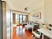 新里西斯莱公馆 2室1厅 93.38平