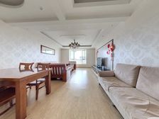 石坊院 3室1厅 131.07平