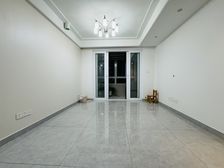 华建雅筑 精装三房 一天未住 送车库 随时看房 好楼层采光好