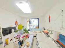 心圆西苑 2室2厅1卫 简装修 253万元