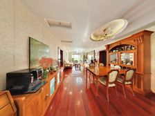 金科廊桥水岸 3室1厅 135.15平