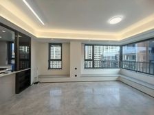 一天未入住 纯新房 大学城地铁站 三居精装转角大飘窗大客厅!