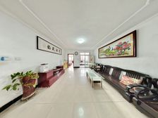 180出京科苑小区真实有效非顶层四个大阳台落地窗车位嘎嘎充足