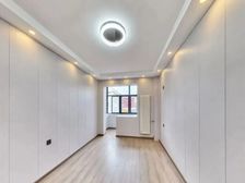 秋实家园附近正规三居室 南北通透 现代简约风实景拍摄中间3层