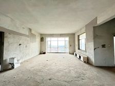 三梯两户大平层,带景观电梯,奢华宽敞大客厅,户型南北对流