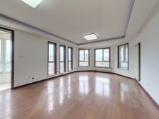 兴涛社区 3室1厅 137.48平