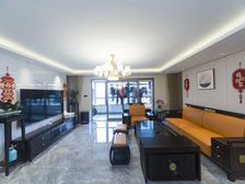 葛洲坝中和府 精装修四房 厨卫全明 位置安静 户型方正