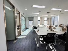 亦庄大族广场商圈甲级写字精装带隔间可实地注册办公室随时看房