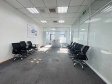 降价!降价!亦庄大族商圈甲级写字楼业主诚意出售南向采光好