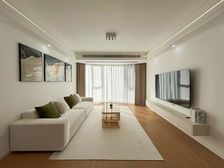 业主急售 资金周转(带电梯的)婚房装修 有钥匙