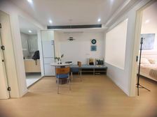 精装修拎包入住,房子可以小刀,中间楼层沿河位置,看房方便