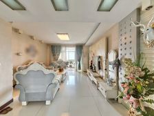 仲结费1个点南航花苑精装修四房15楼采光好 有钥匙 对红领巾