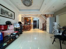 商品住宅 朝南 满五 有电梯 楼层好 刚需两居