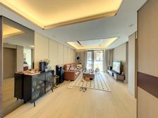 新上+小区居中位置,楼&王中区,安静屋况好