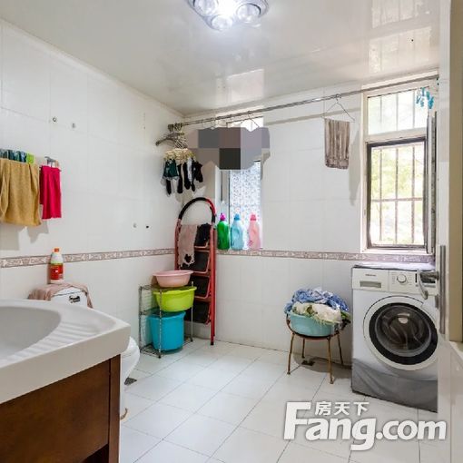 绿港家园3区 首次出租精装修3居室 双车位 拎包入住