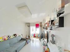 燕山杏花西里2室1厅格局好,全明户型,采光好,业主诚心出售