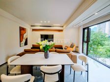 总价8字头 龙洲湾万达商圈精装4房 人车风流 看房方便