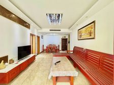 必看好房!热卖大盘 万佳苑住家小三房 随时看 业主急售