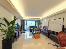 14年建成品质小区3梯2户大平层 价格实惠带地下车库 满五