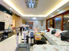 急售 急售 邻轻轨 出行方便 精装可拎包入住 价格可议