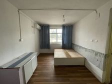 房东急售六中! 用上校位!总价低!六中家属院