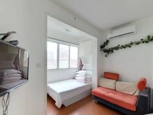 低于市场价80W,精装修拎包入住,小区有大花园,周边配套齐全