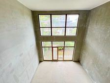 阅山湖边户别墅 客厅挑高大气 南北通透满二