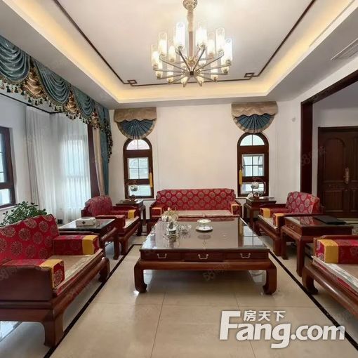 真实独栋别墅中式精装修,可拎包入住