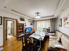 新房已定,诚售价可谈,南北通大两房,居家装修直接入住,随时看