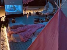 赠送露台!带产权车位!雅戈尔正气四房 精装修 高区景观。