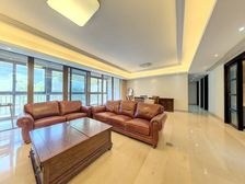 领峰华庭朝向南北温馨4居室素质住户诚意出售