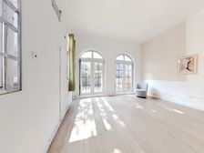 龙湖蓝湖郡(别墅) 独门独院安静舒适停车充足送地下室