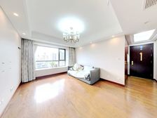 二期新上中区南北通三房两卫,业主诚意出售,看房方便 光线视野