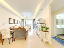 万科御龙山 3室2厅 141.8平