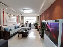 多层一楼带车库!美丽华小区 H户型南北通透 小区环境好 急售