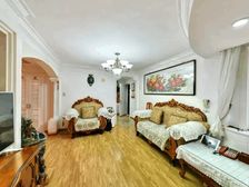 拥.金0.5 碧华里 3室2厅 110.91平