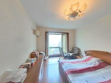 电梯中间层,飞机户型三房,近地铁,