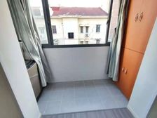 急售 电梯已运行 地铁口50米 小三房,看房随时