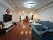 西陵区洋房CBD商圈夷陵广场精装电梯三房两卫边户拎包入住