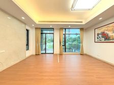 市区中心低价临湖景别墅 近华发商都 环境优美