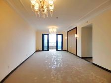 新上!照母山人民医院旁出门轻轨带超大入户花园!