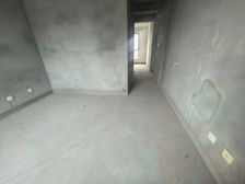 很急,业主连夜把钥匙送来,平复苑高层 有钥匙可随时看房