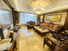 带电梯 南北通透 满二 医疗配套成熟 超低密度 交通便捷