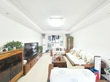 次新小区 后排沿河 中高楼层 装修保养的好