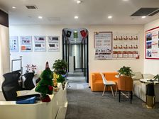 徐家汇300平,9隔断适合做教育,拎包入驻,独立空调,随时看